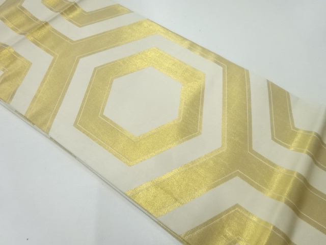 亀甲模様織出し丸帯